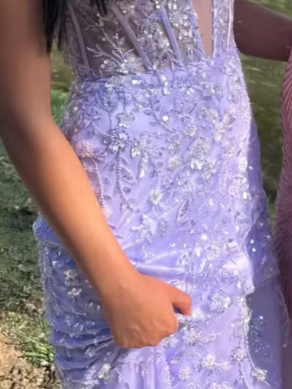 Sherri Hill Lavender/Lilac Beaded Sequin Lace Corset Gown – Size 4 - Picture 10 of 10